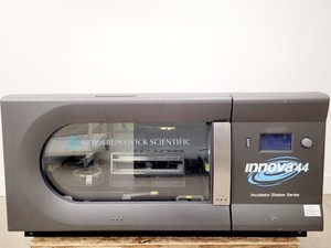 Image of New Brunswick Innova 44 Shaking Bacterial Incubator Lab