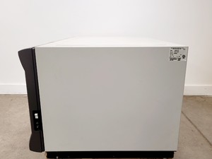 Thumbnail image of New Brunswick Innova 44 Shaking Bacterial Incubator Lab