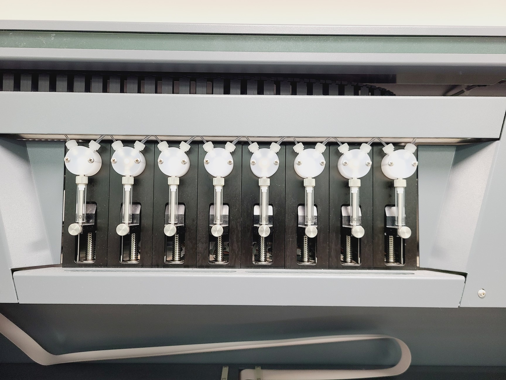 Image of Tecan Freedom EVO 200 Base Liquid Handler 96-Channel with Stand