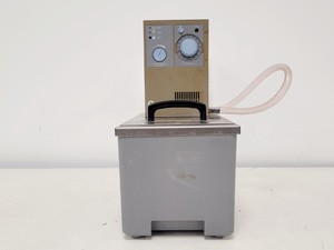 Thumbnail image of Grant Type KA/W6 Recirculating Water Bath Lab
