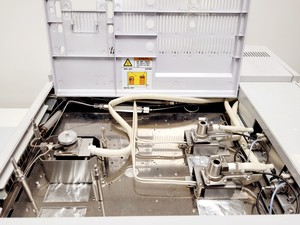 Thumbnail image of Shimadzu GC-2010 Plus System with AOC-20s Auto Sampler and AOC-20i Auto Injector