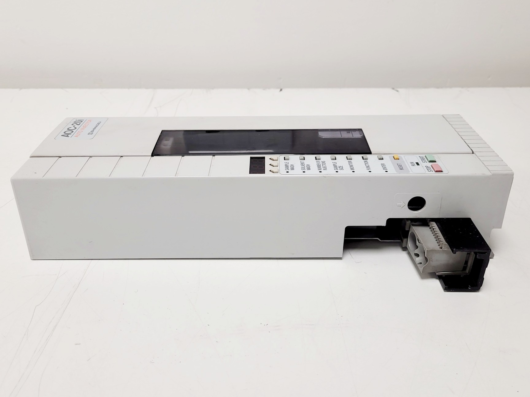 Image of Shimadzu GC-2010 Plus System with AOC-20s Auto Sampler and AOC-20i Auto Injector
