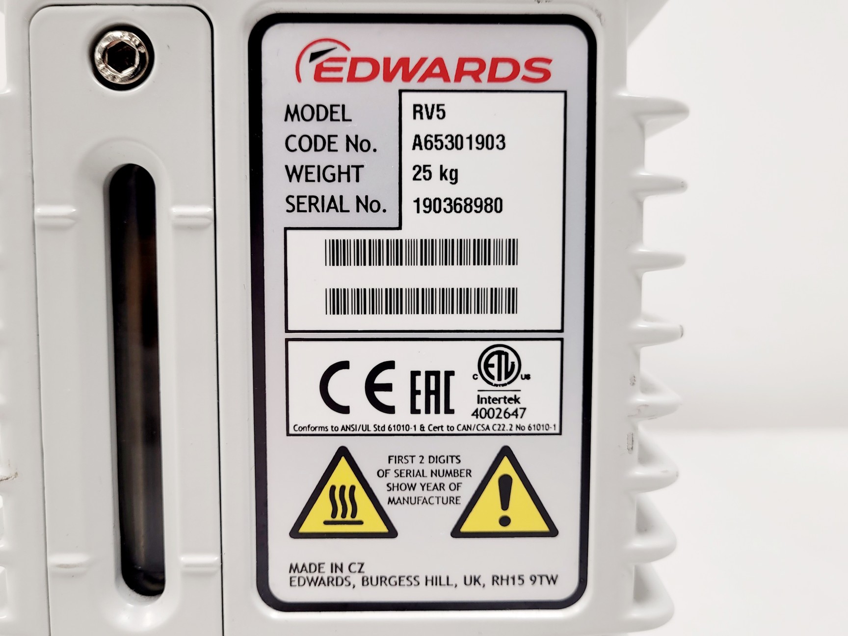 Image of Edwards RV5 Rotary Vane Vacuum Pump Lab