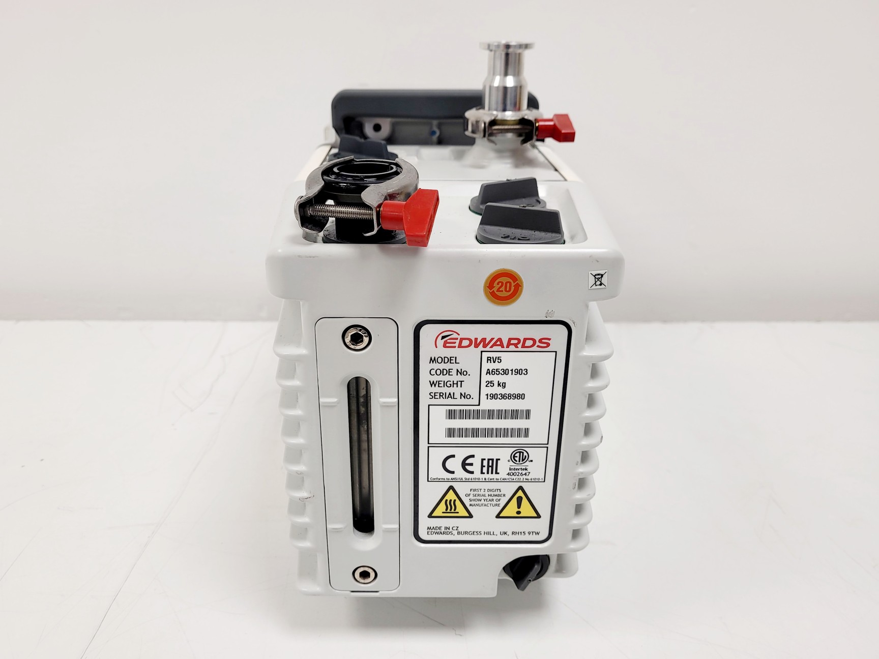 Image of Edwards RV5 Rotary Vane Vacuum Pump Lab
