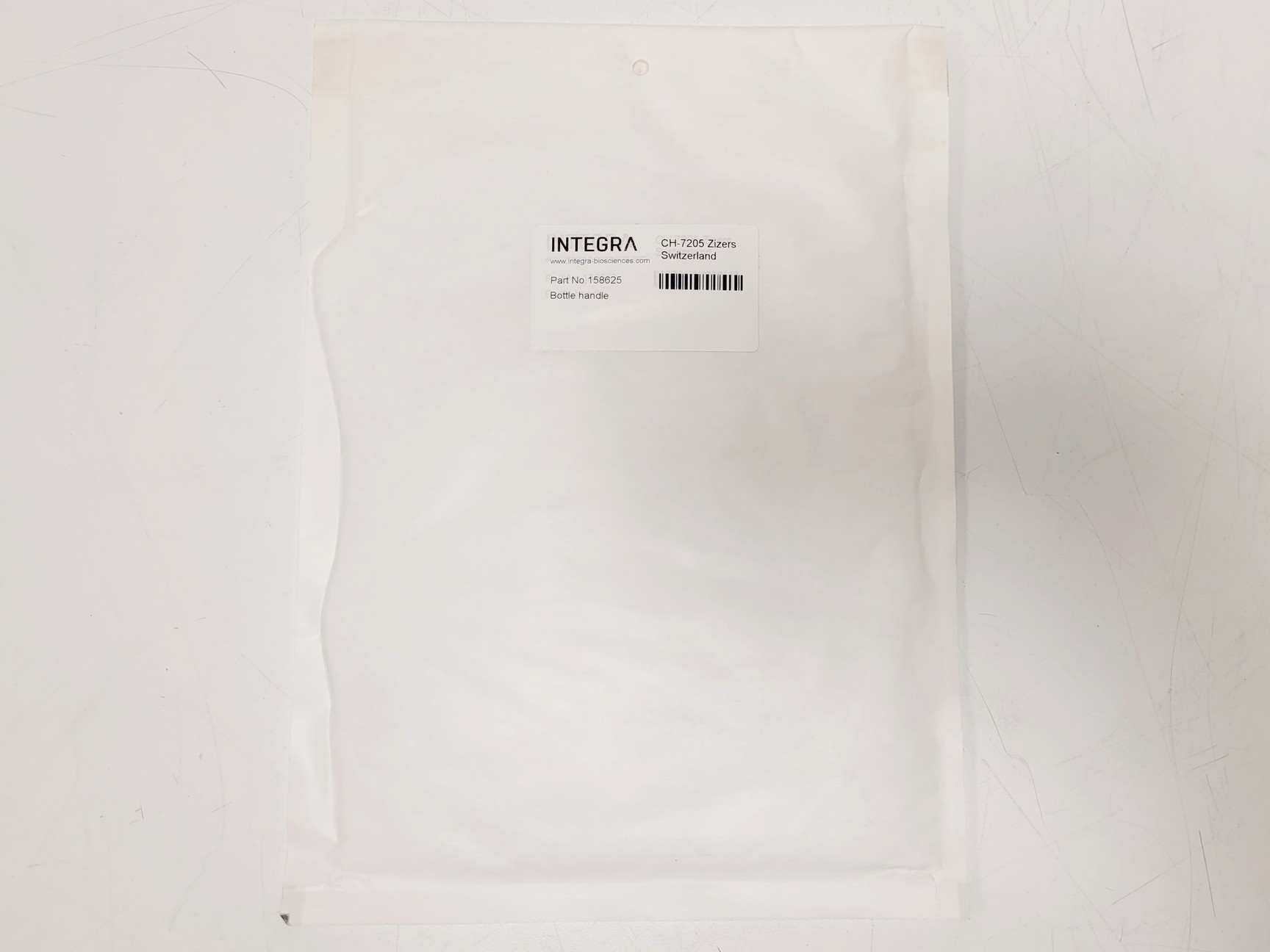 Image of INTEGRA Vacusafe with Integrated Vacuum Pump Part No. 158310 in Box