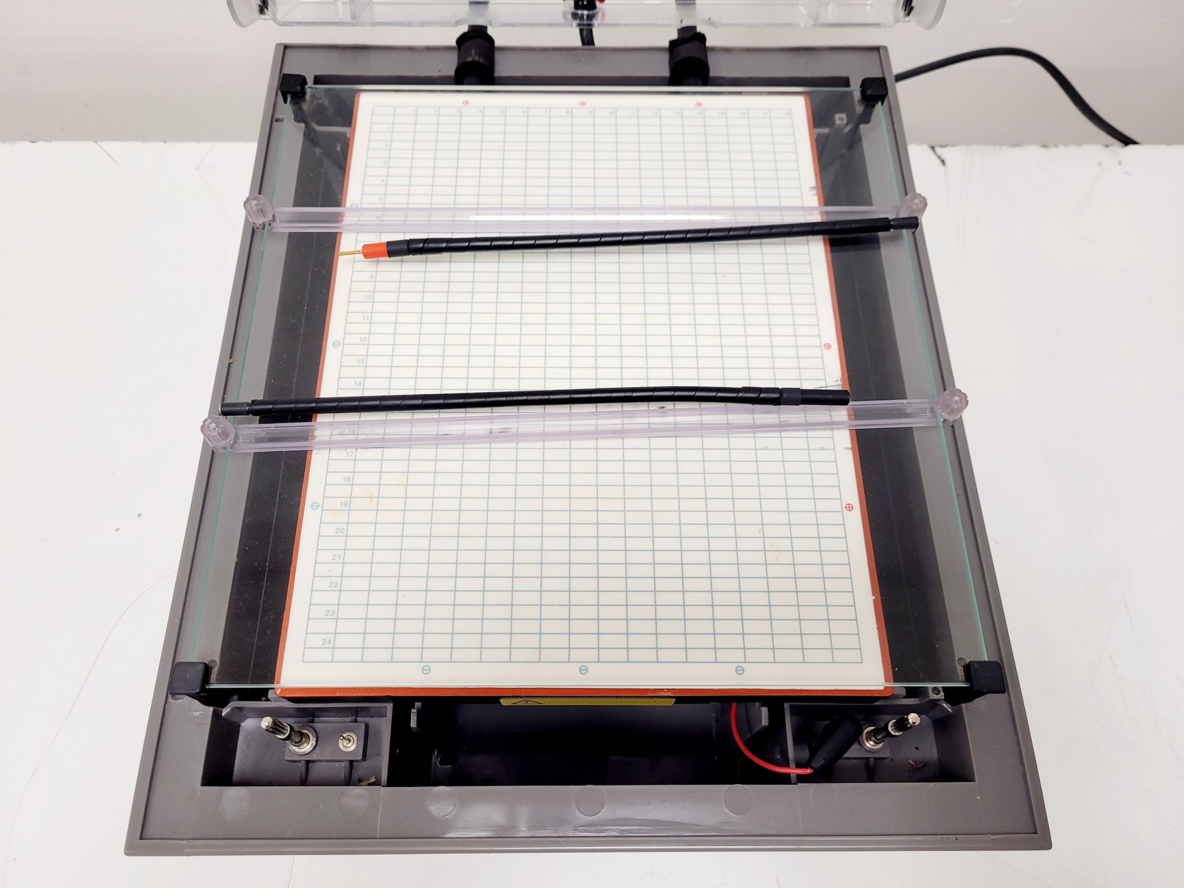 Image of GE Healthcare Multiphor II Electrophoresis System w/ Consort E861 Power Supply 