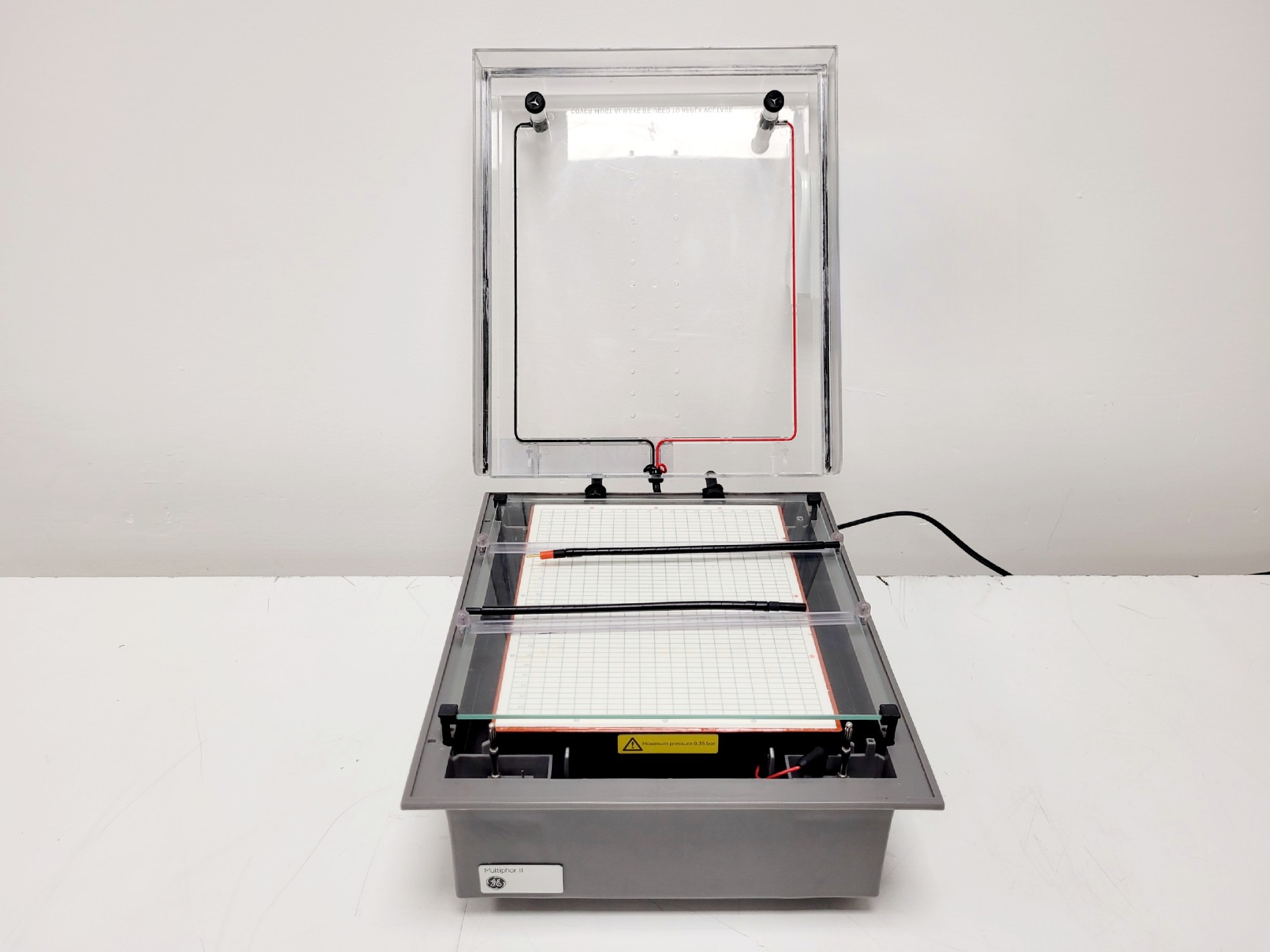 Image of GE Healthcare Multiphor II Electrophoresis System w/ Consort E861 Power Supply 
