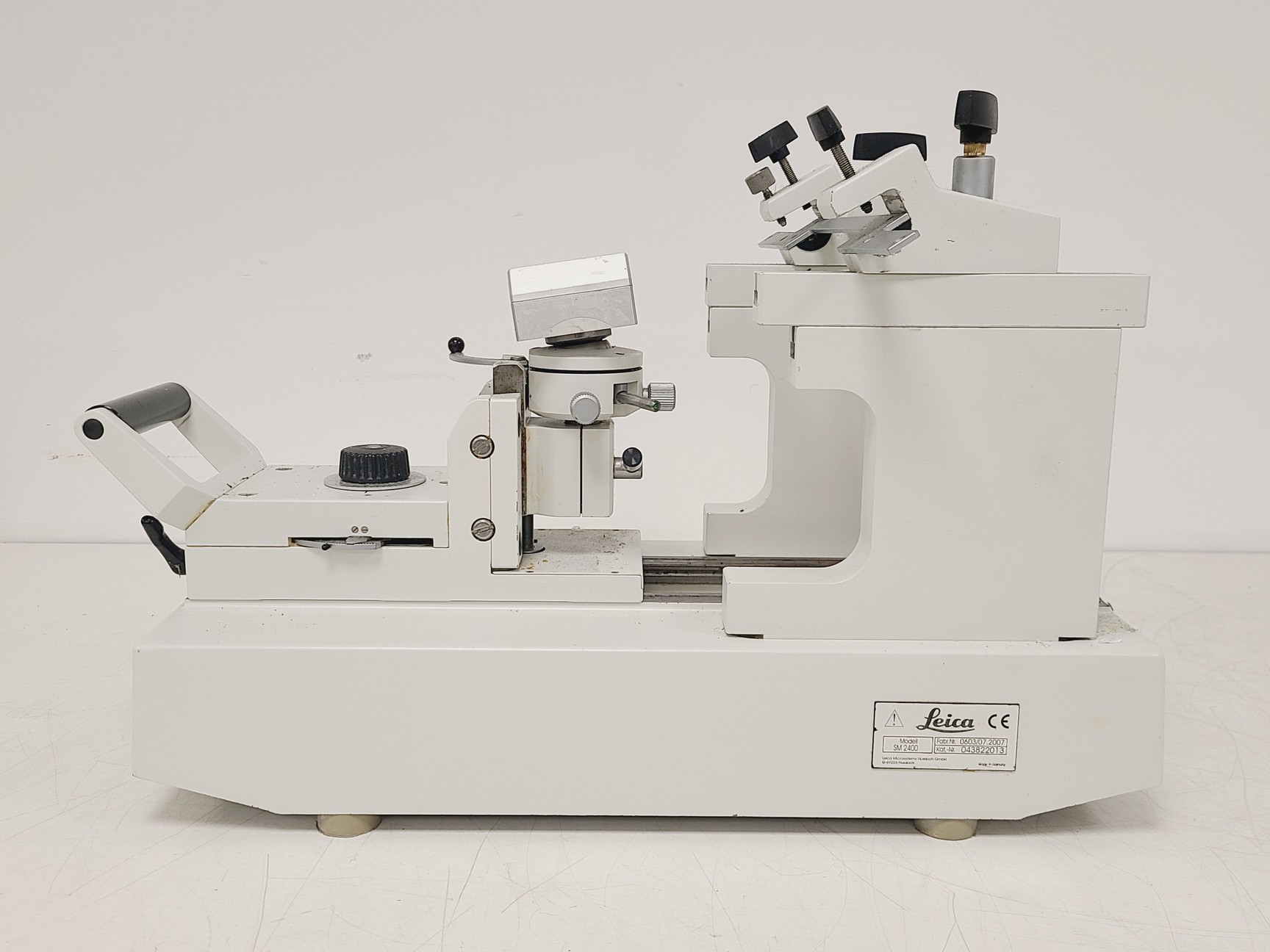 Image of Leica SM2400 Sledge Microtome Lab