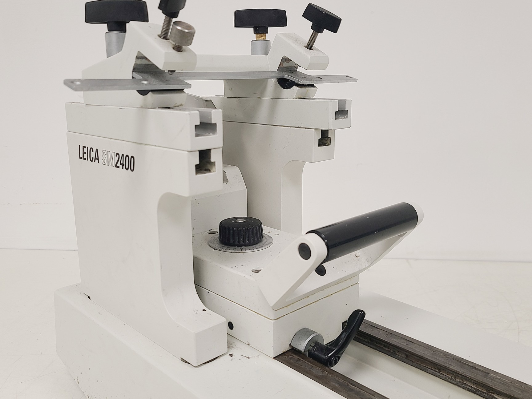 Image of Leica SM2400 Sledge Microtome Lab