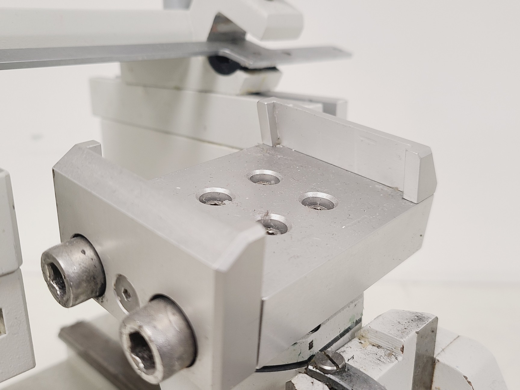 Image of Leica SM2400 Sledge Microtome Lab