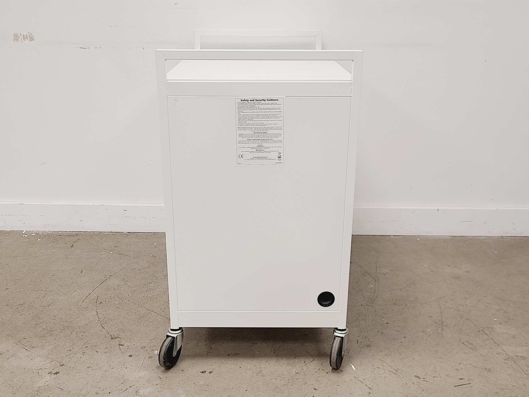 Image of Bretford PowerCart 16H Laptop Charging Trolley Model LAP16H F/N/EPM