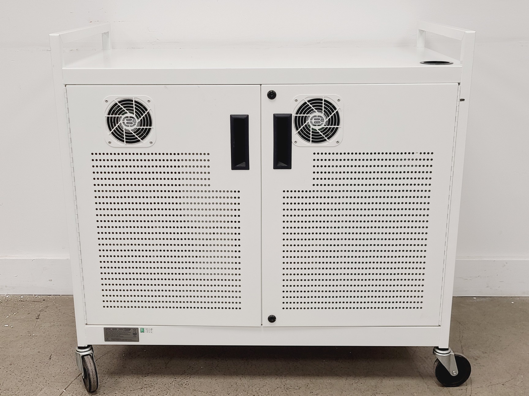 Image of Bretford PowerCart 16H Laptop Charging Trolley Model LAP16H F/N/EPM