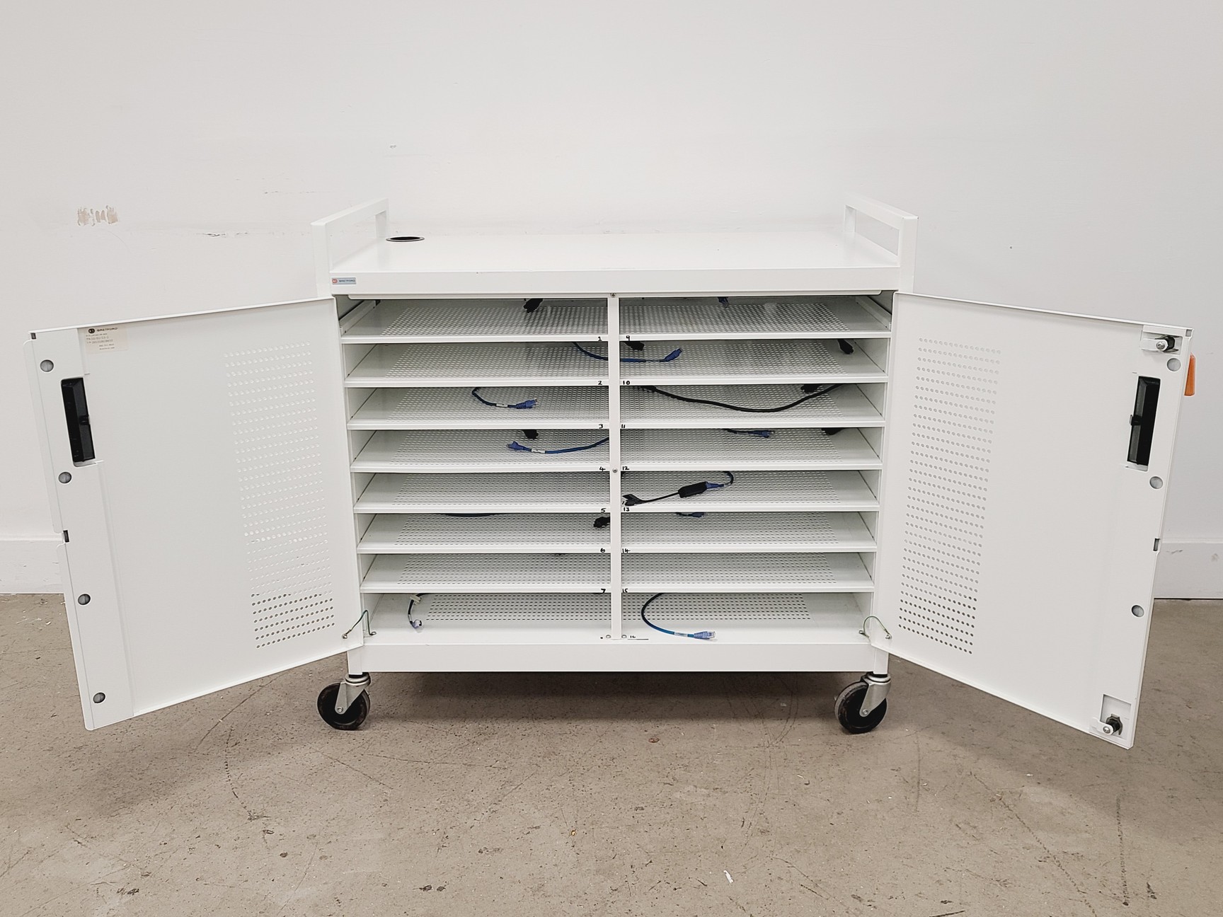 Image of Bretford PowerCart 16H Laptop Charging Trolley Model LAP16H F/N/EPM