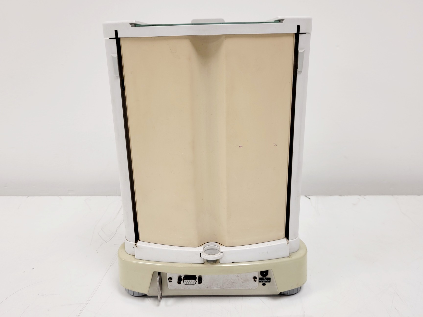 Image of Mettler Toledo AB104-S 4dp Analytical Balance