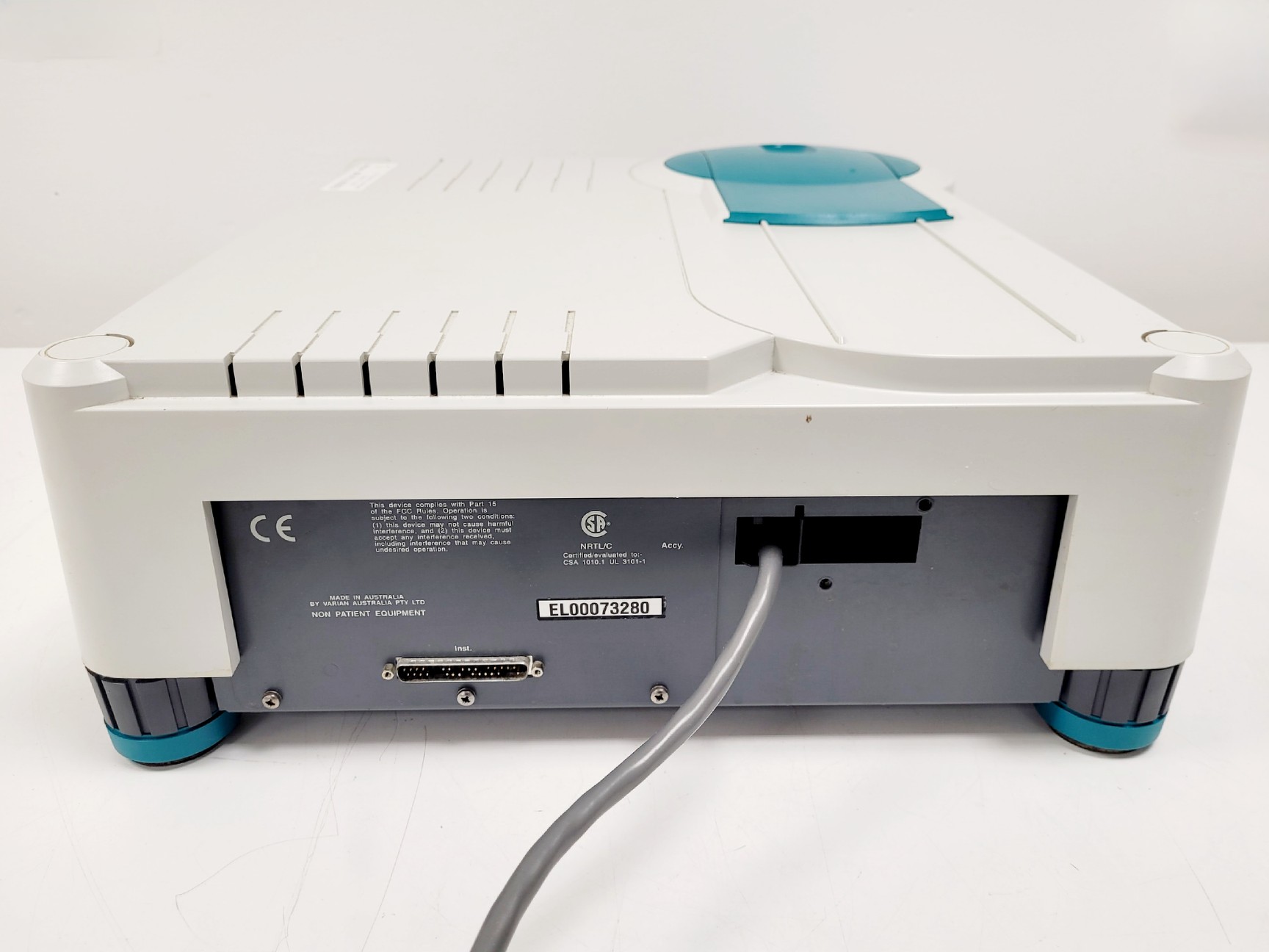 Image of Varian Cary 50 Scan UV-Visible Spectrophotometer W/ PCI Cards and Manuals