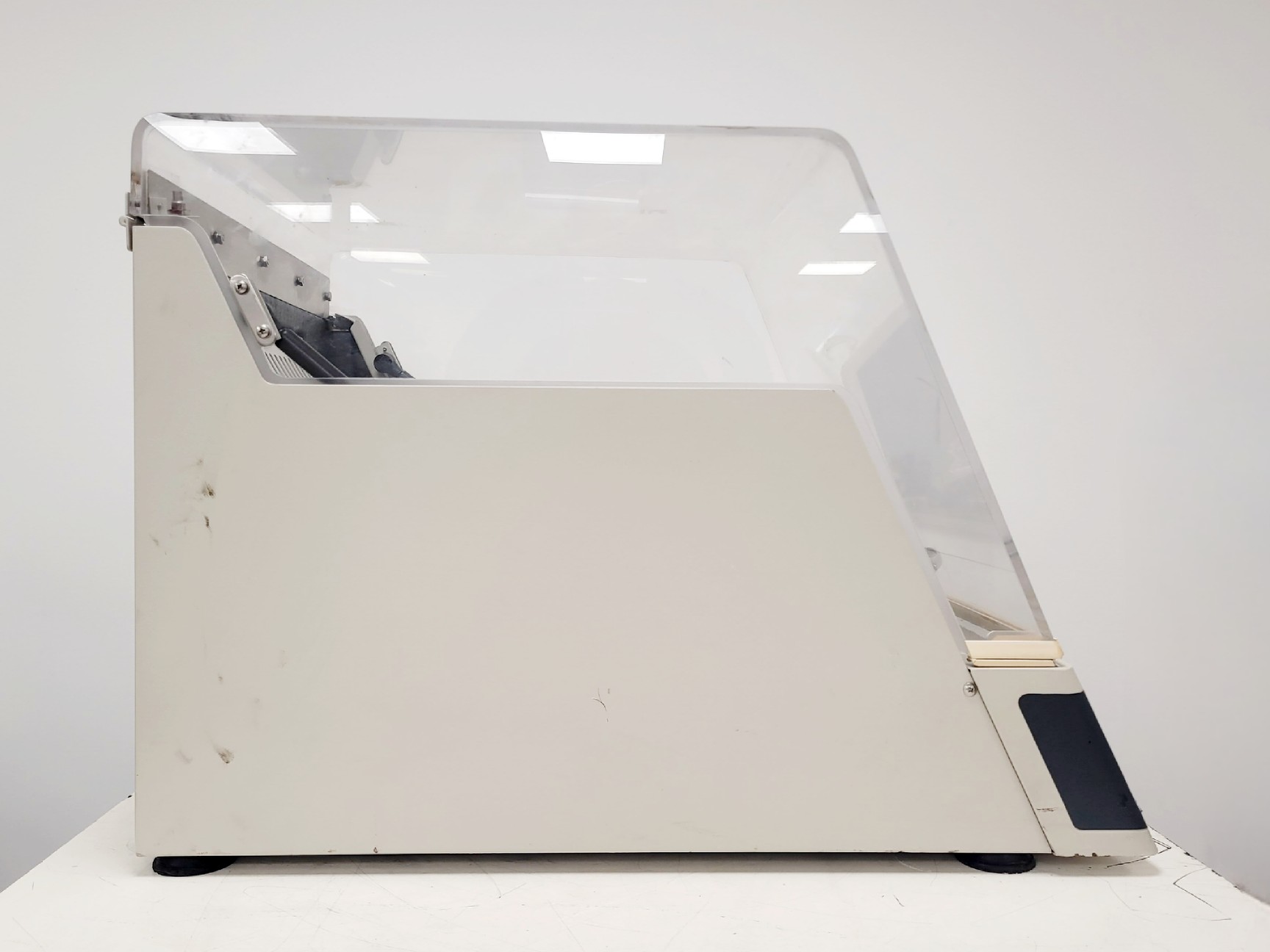 Image of New Brunswick Innova 4000 Shaking Incubator