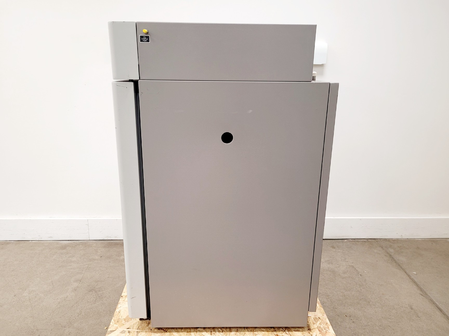 Image of Borolabs Shellab 2323/TC CO2 Incubator