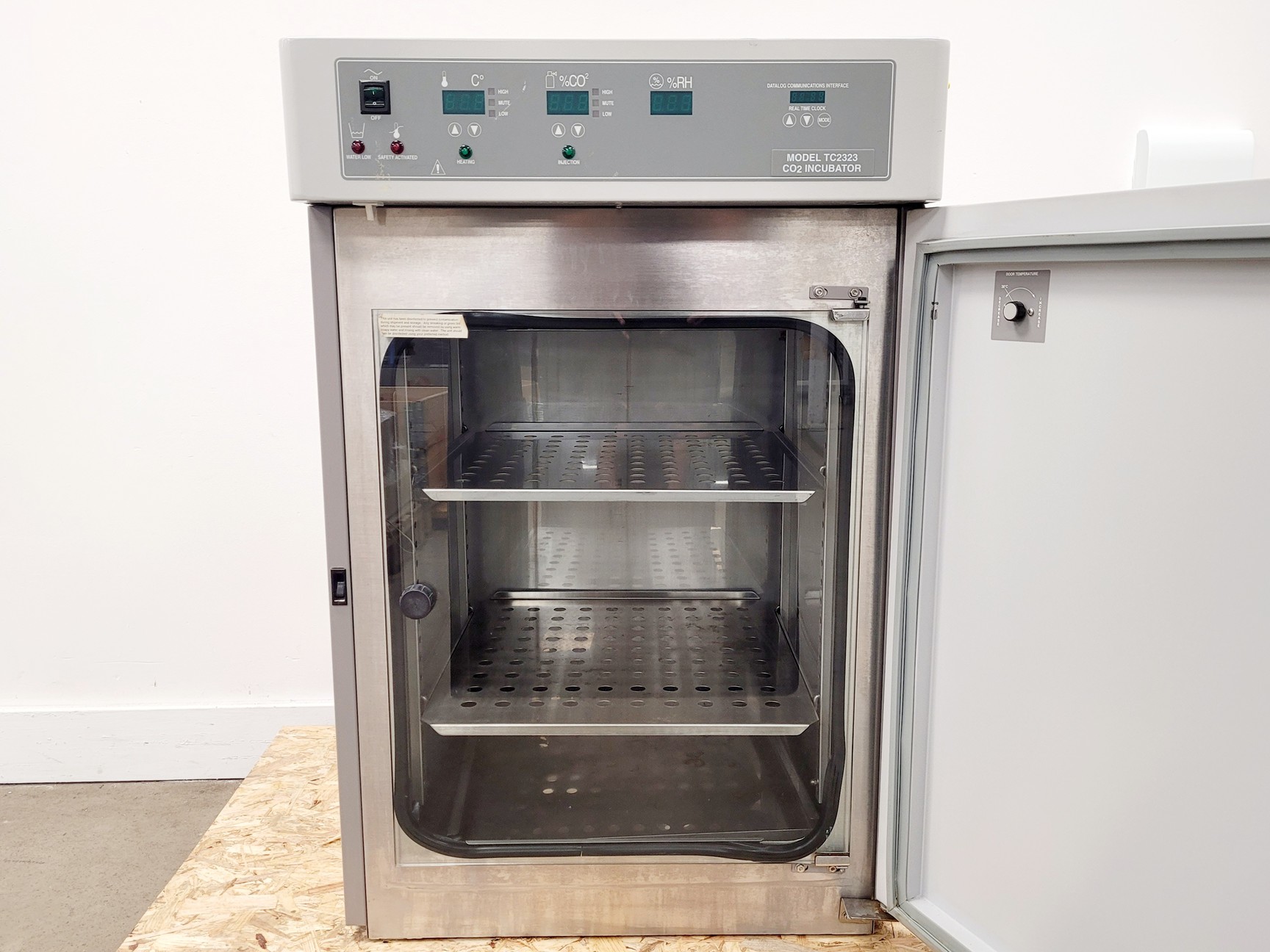 Image of Borolabs Shellab 2323/TC CO2 Incubator