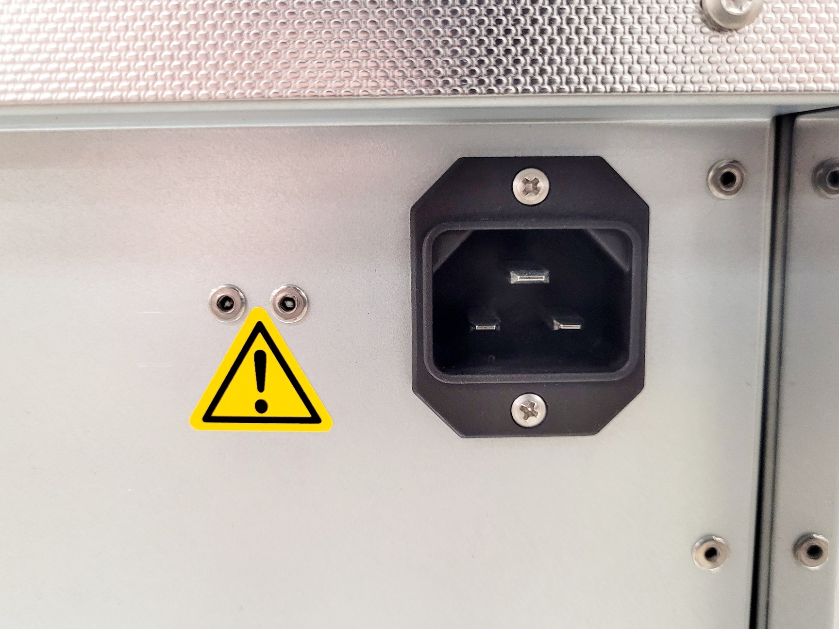 Image of Memmert UF55 Forced Air Drying Universal Oven