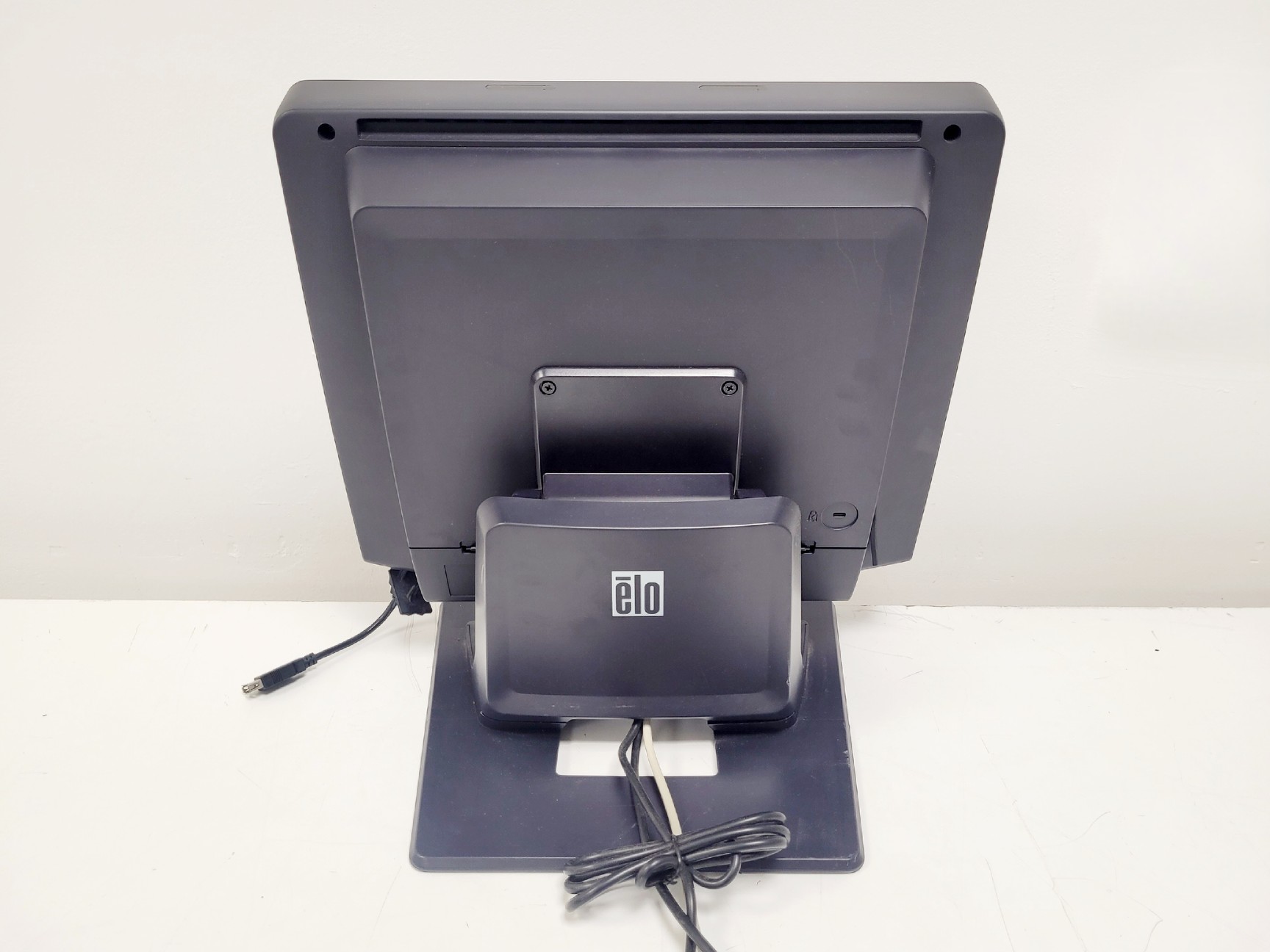 Image of Seahorse Bioscience XF24 Extracellular Flux Analyser W/ PC and Software