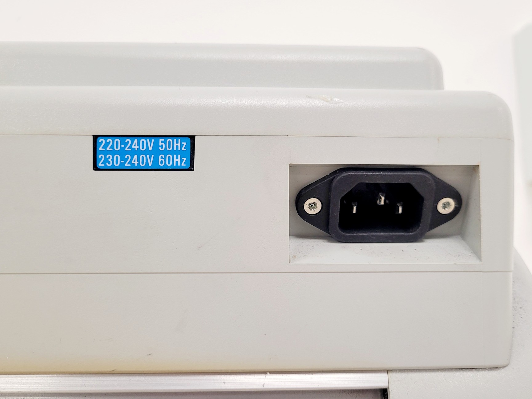 Image of Edwards RV5 Rotary Vane Vacuum Pump 