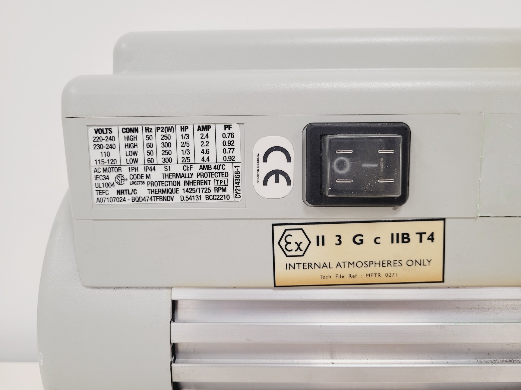 Image of Edwards RV5 Rotary Vane Vacuum Pump 