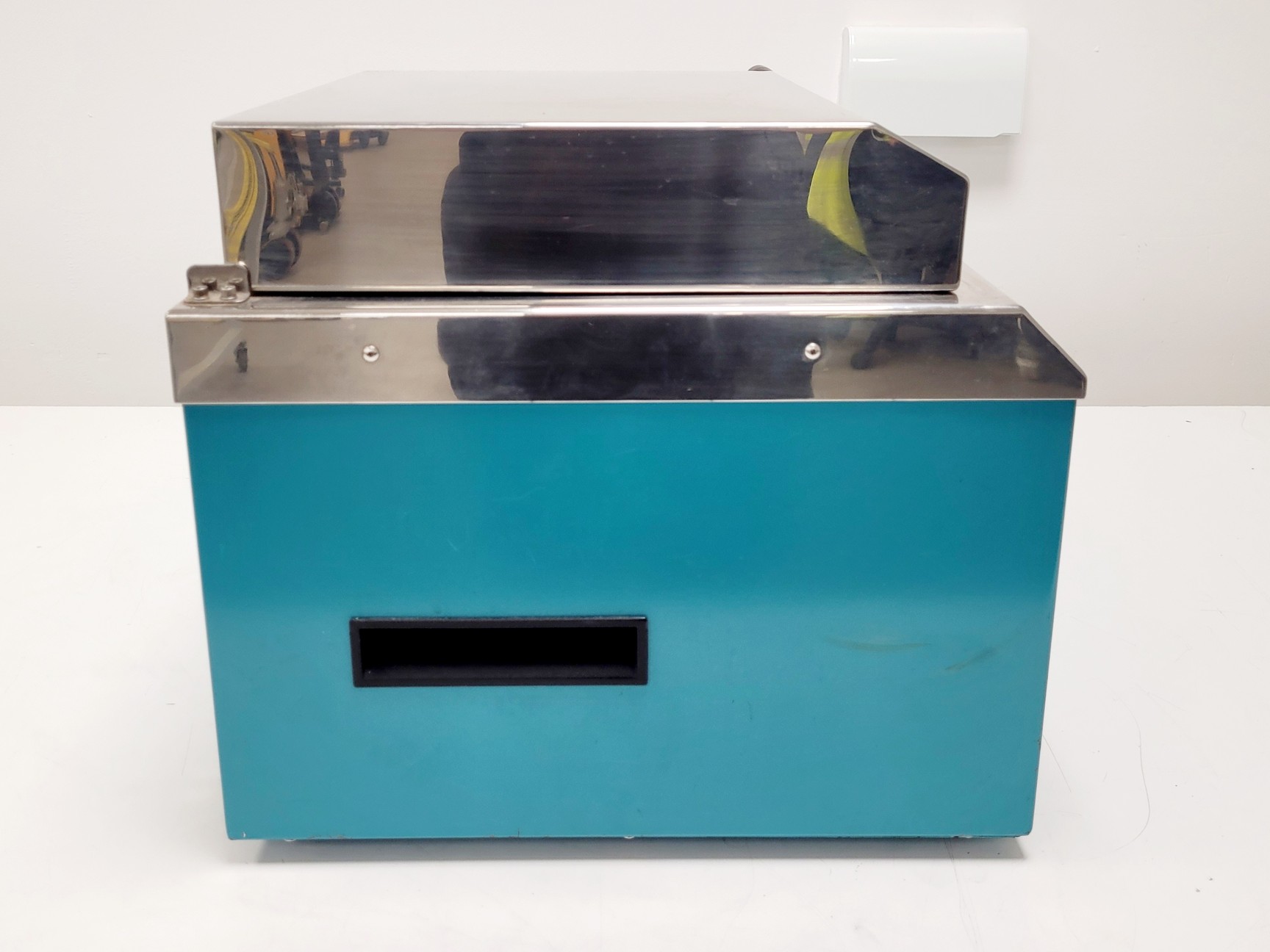 Image of JeioTech BS-10 Shaking Water Bath
