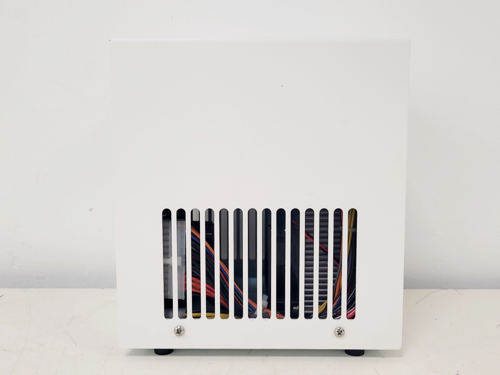 Image of Ushio 38000-M03-035 SugarCUBE Ultra LED Illuminator