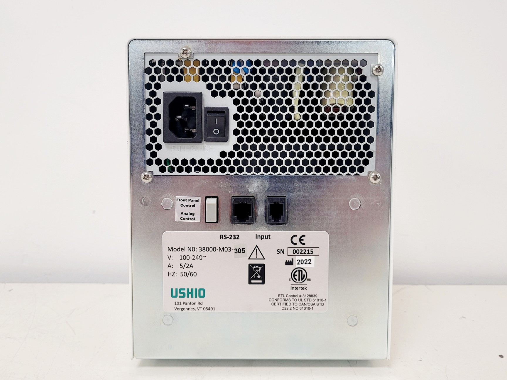 Image of Ushio 38000-M03-035 SugarCUBE Ultra LED Illuminator