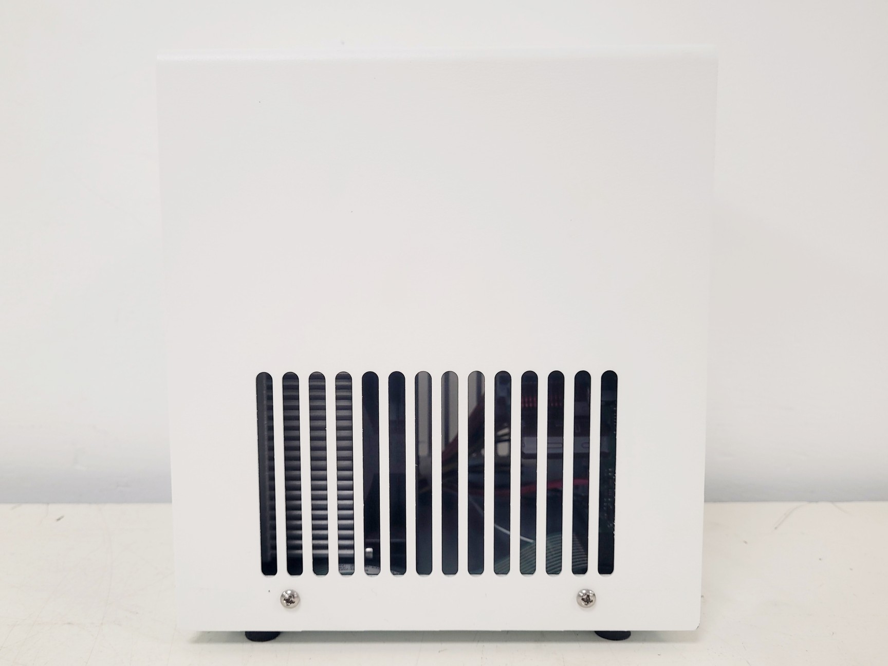 Image of Ushio 38000-M03-035 SugarCUBE Ultra LED Illuminator