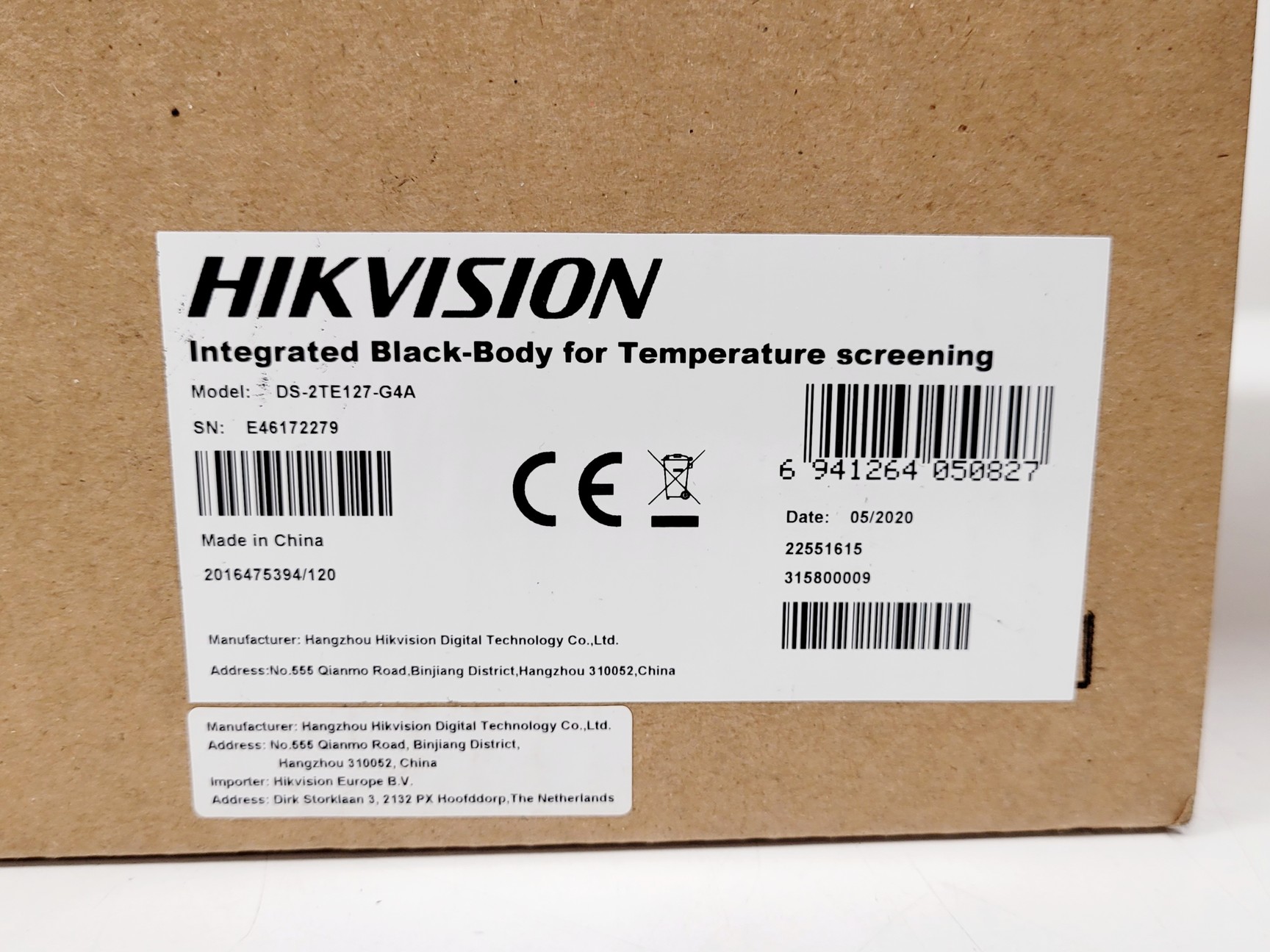 Image of Hikvision DS-2TE127-G4A Black Body Precision Thermal Calibrator
