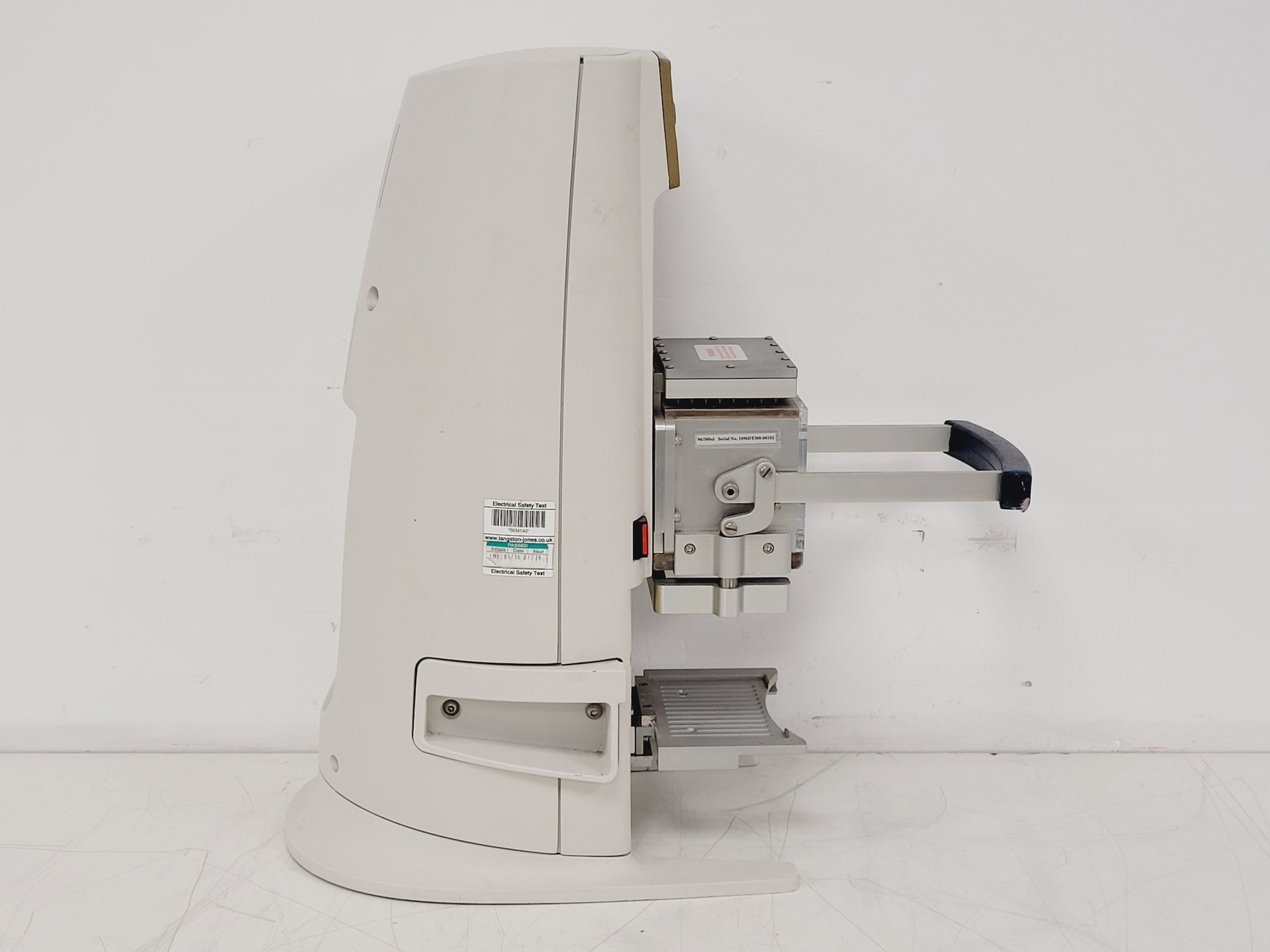 Image of Matrix Hydra DT 96well Benchtop Liquid Handler W/ Thermo 300ul D.A.R.T.S 
