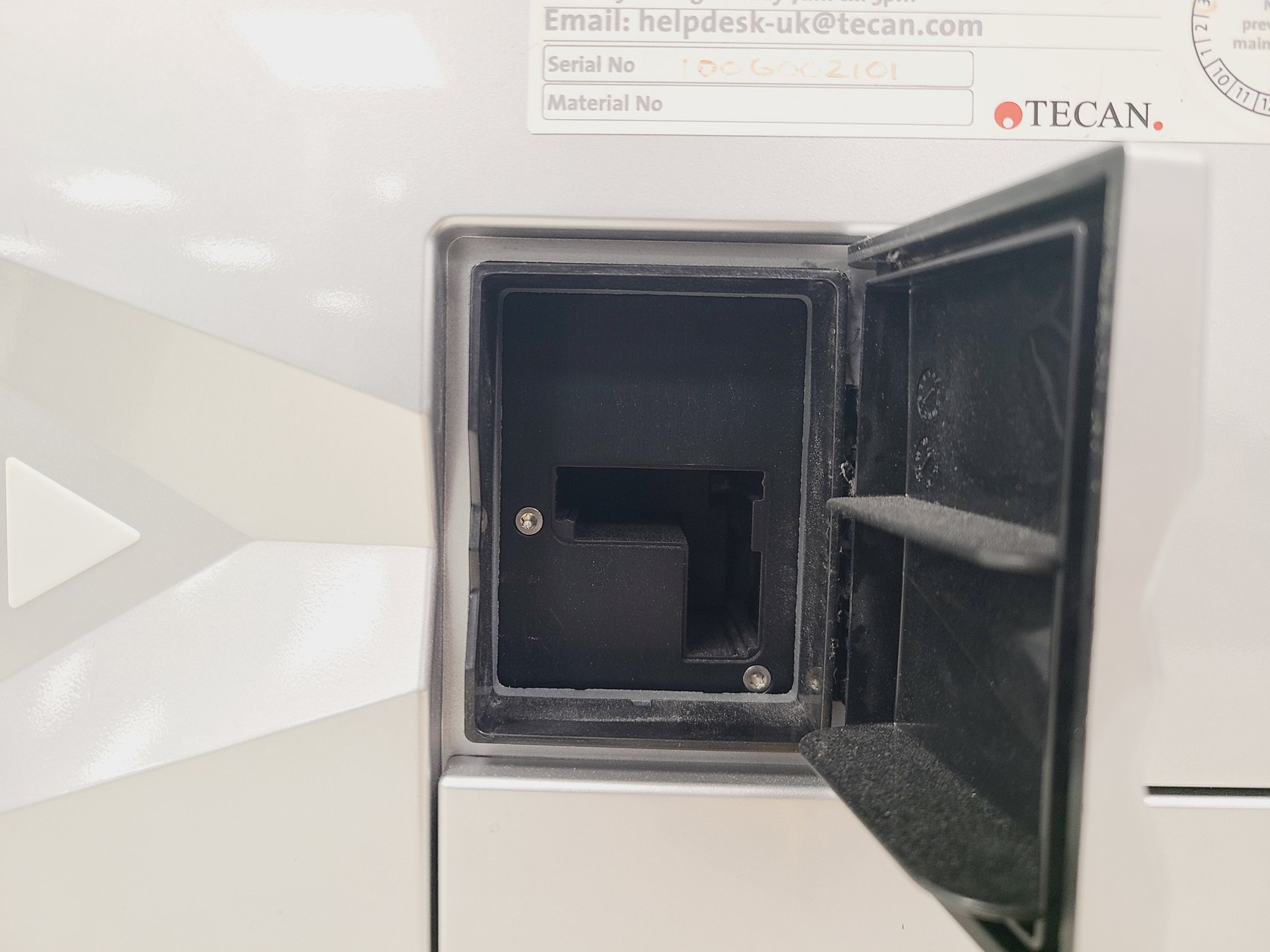 Image of Tecan Infinite F200 Microplate Reader