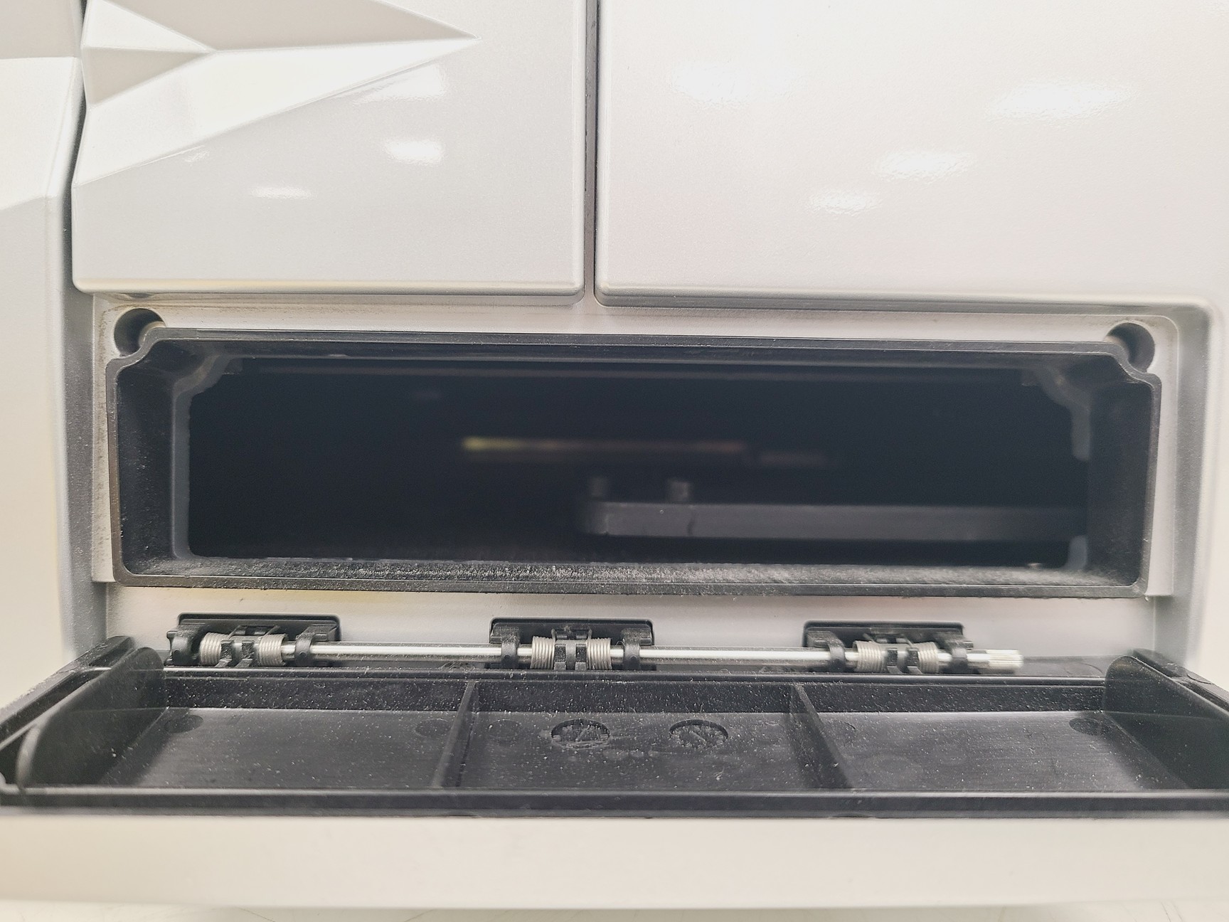 Image of Tecan Infinite F200 Microplate Reader