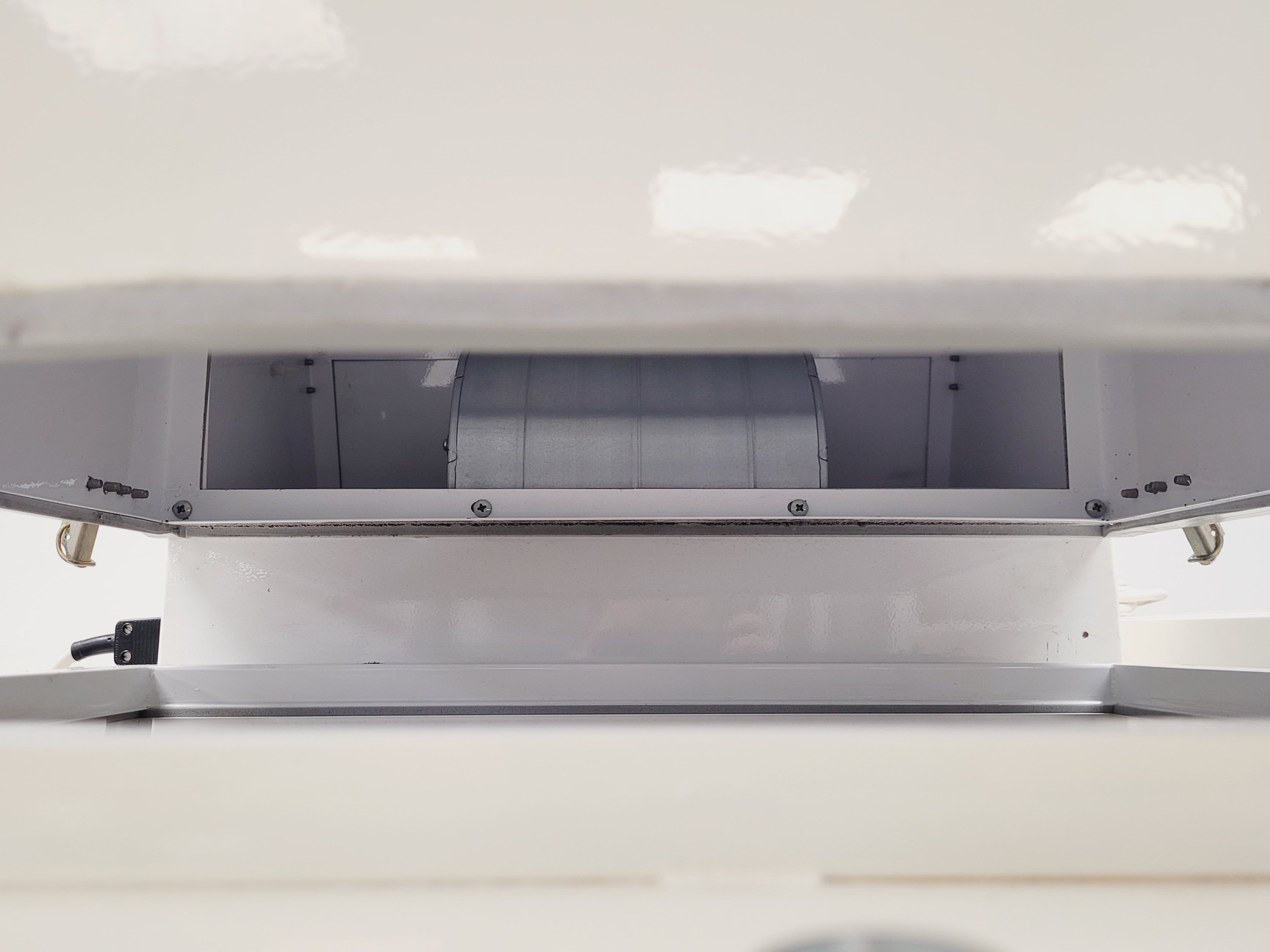 Image of Microflow Class 2 Biological Safety Cabinet Model No. M50723/1