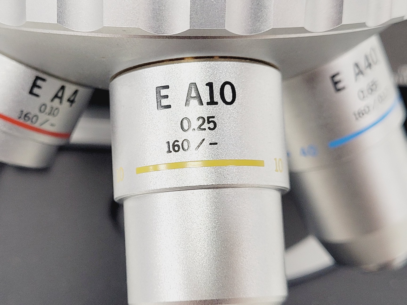 Image of Olympus CHT CH-2 Compound Microscope W/ 0.10/0.25/0.65 Objectives