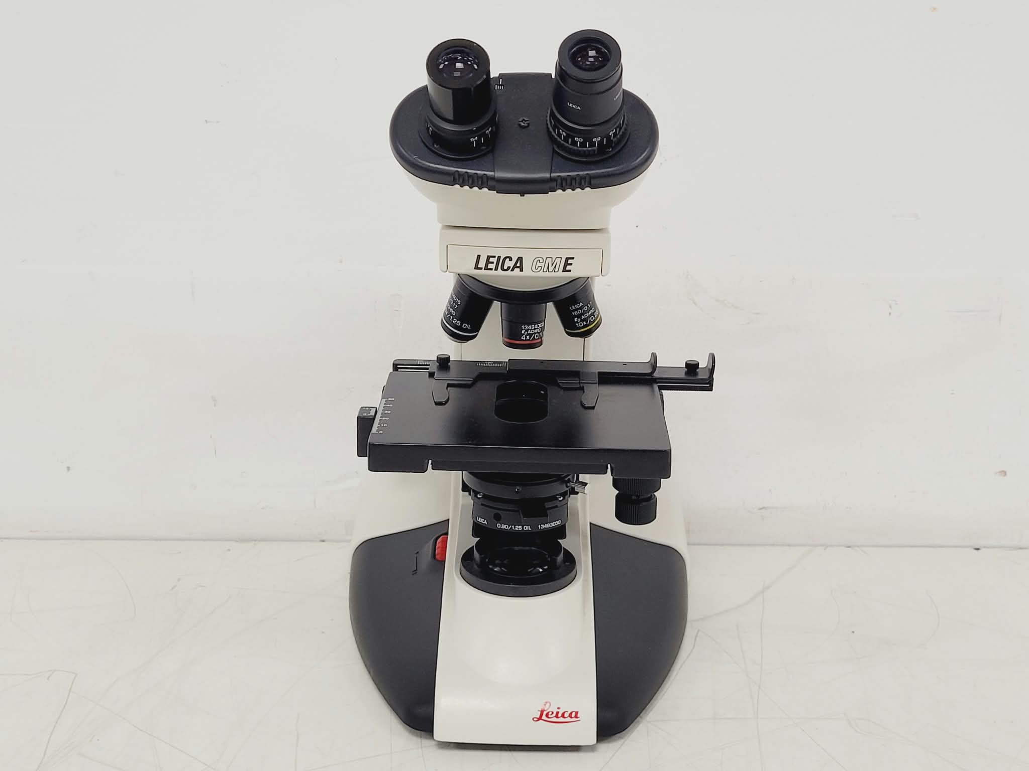 Image of Leica CME Compound Microscope W/ 4x/10x/40x/100x Objectives