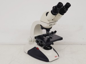 Image of Leica DME Compound Microscope W/ 10x/40x/100x Objectives Lab