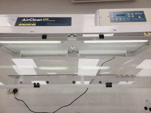 Thumbnail image of Starlab AC648DBC AirClean 600 PCR Workstation Lab