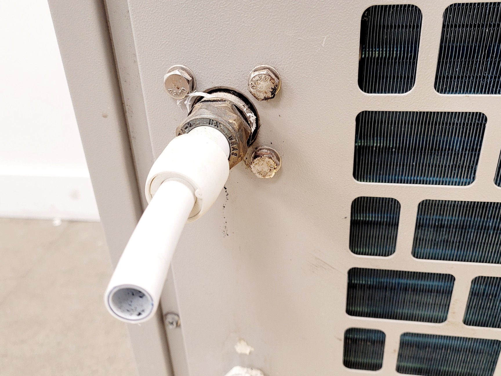 Image of HL Cooling HL-i8 Industrial Air-cooled Water Chiller