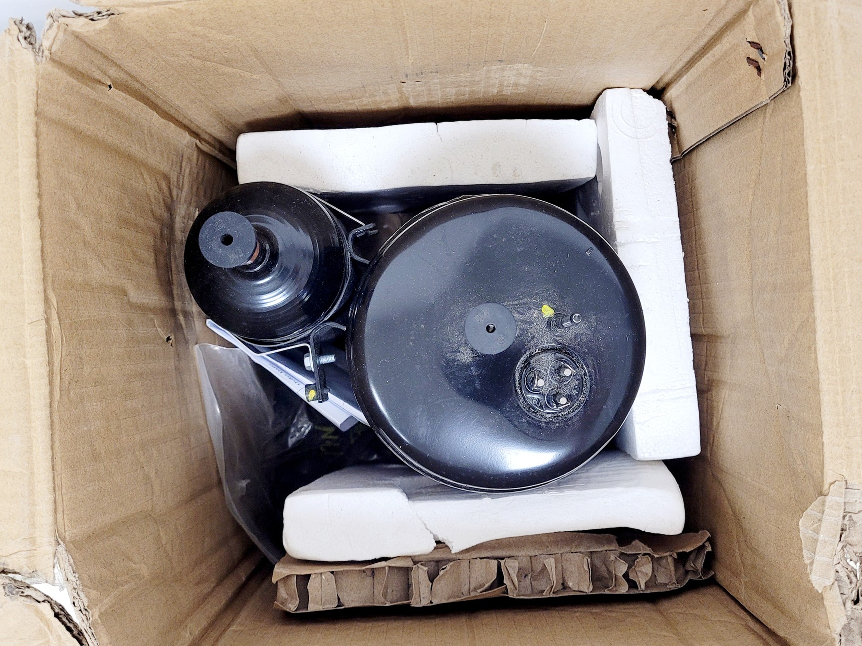 Image of HL Cooling HL-i8 Industrial Air-cooled Water Chiller