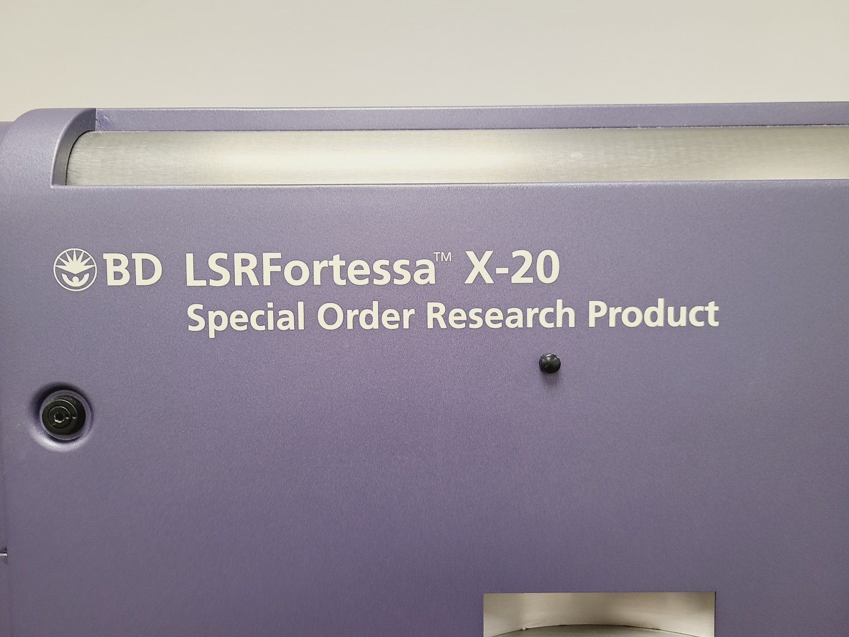 Image of BD LSRFortessa X-20 Special Order System W/ Facsflow Supply System