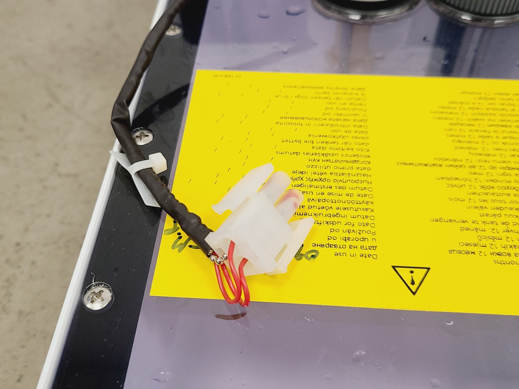 Image of BD LSRFortessa X-20 Special Order System W/ Facsflow Supply System