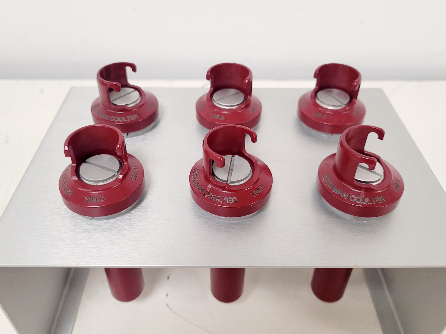 Image of Beckman Coulter SW 40 Ti 40000 RPM Swinging Bucket Rotor W/ SW-41 Rotor Buckets