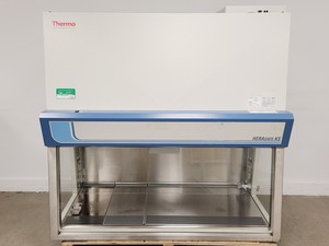 Image of Thermo Scientific HeraSafe KS 15 Class II Biological Safety Cabinet w/ Stand 