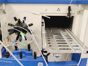 Thumbnail image of GE Healthcare ÄKTAxpress Twin Two Module System FPLC Chromatography Lab
