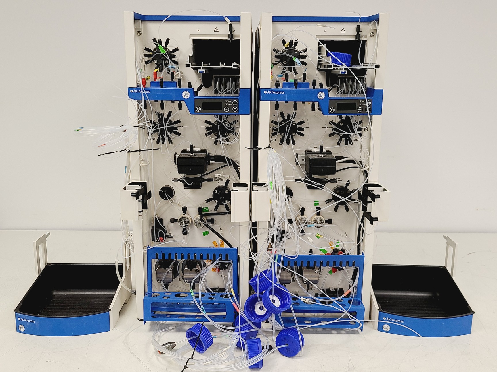 Image of GE Healthcare ÄKTAxpress Twin Two Module System FPLC Chromatography Lab