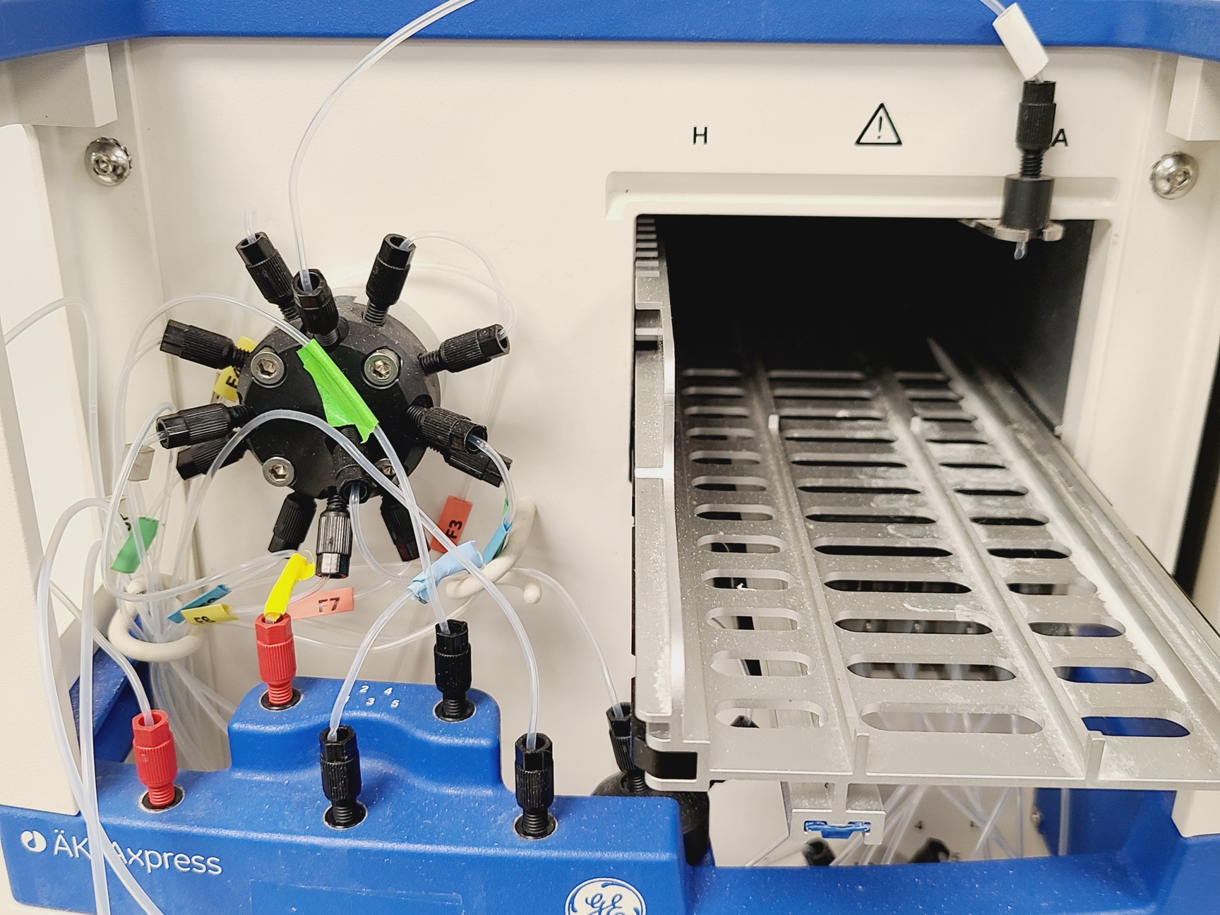 Image of GE Healthcare ÄKTAxpress Twin Two Module System FPLC Chromatography Lab