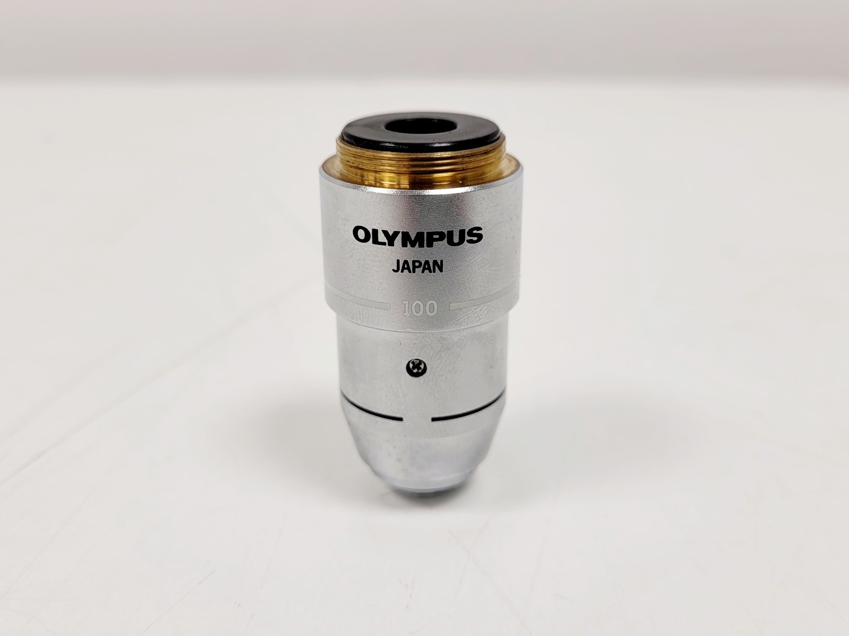 Image of Olympus CX21FS1 Compound Microscope W/ 4x/10x/40x/100x Objectives