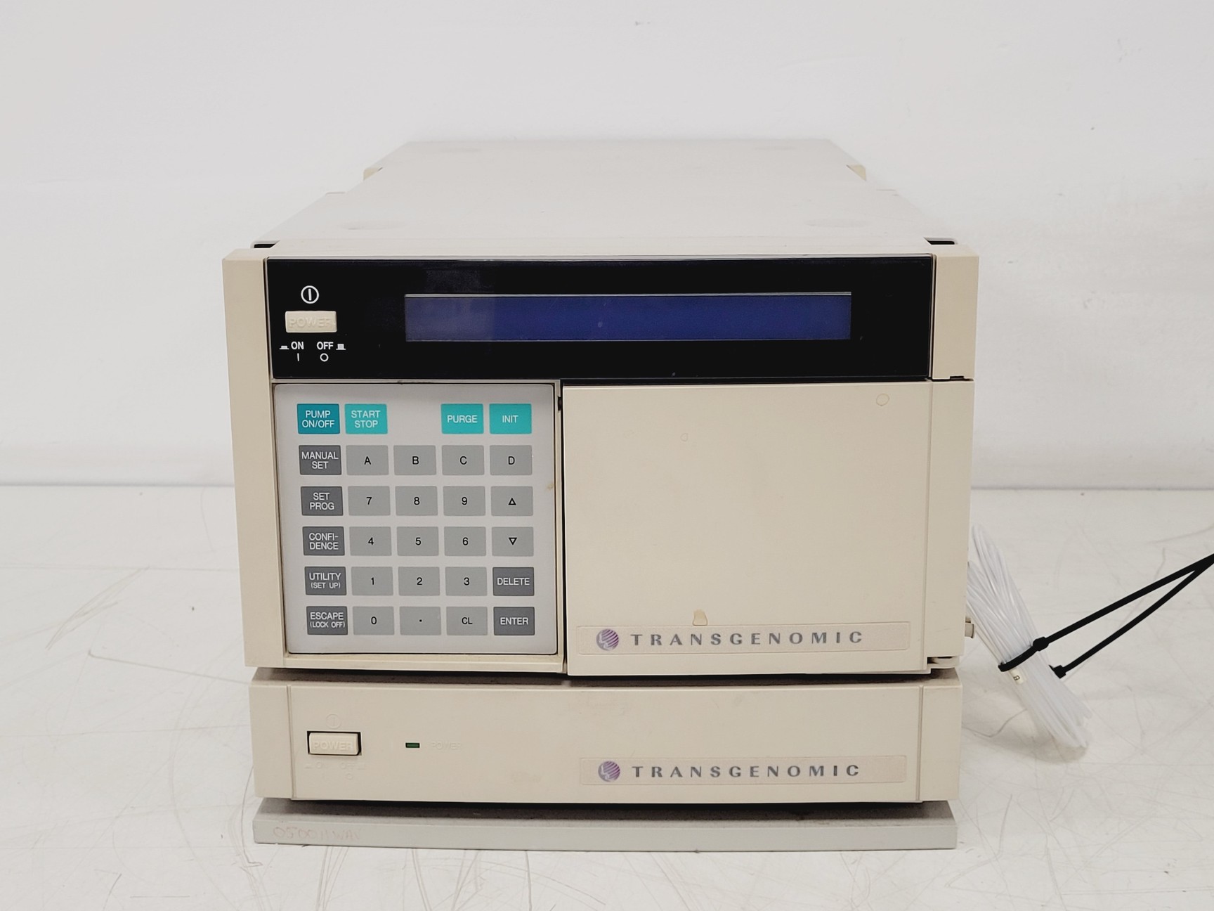 Image of Transgenomic Inc. Hitachi L-7250 HPLC System w/ L-7100 & PCR7250T Peltier Rack